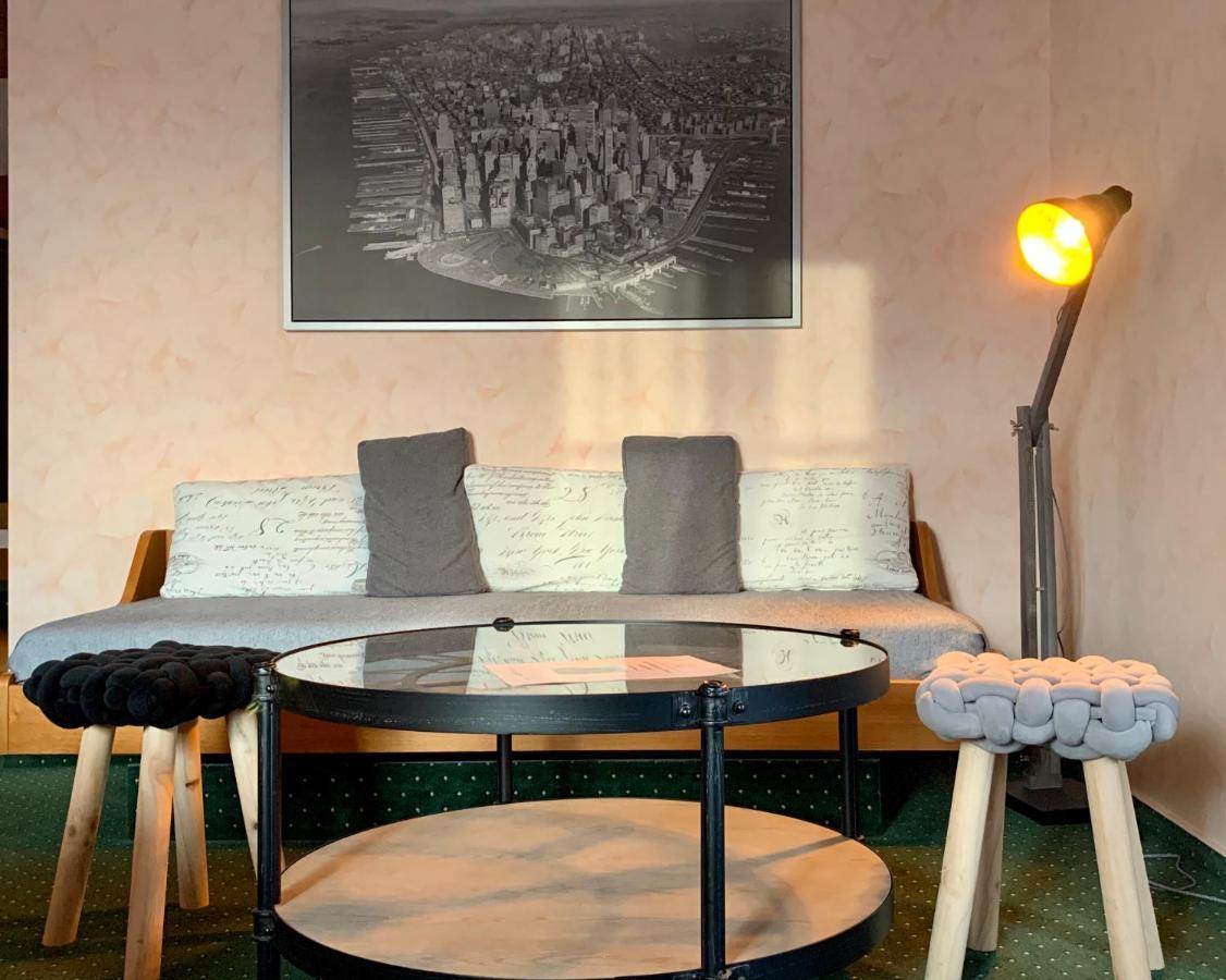 Rebstoeckel Hotell Schweigen-Rechtenbach Eksteriør bilde