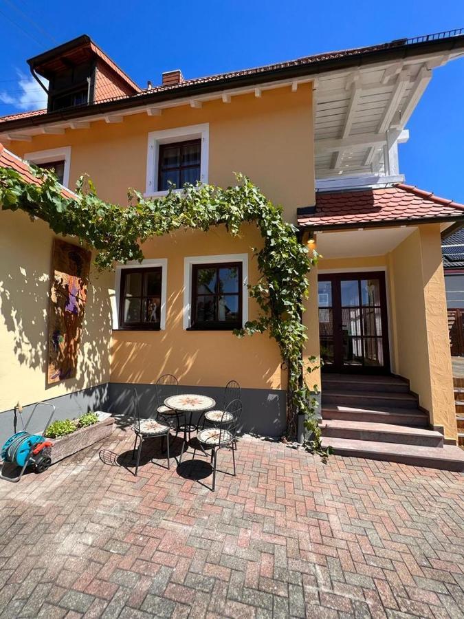 Rebstoeckel Hotell Schweigen-Rechtenbach Eksteriør bilde